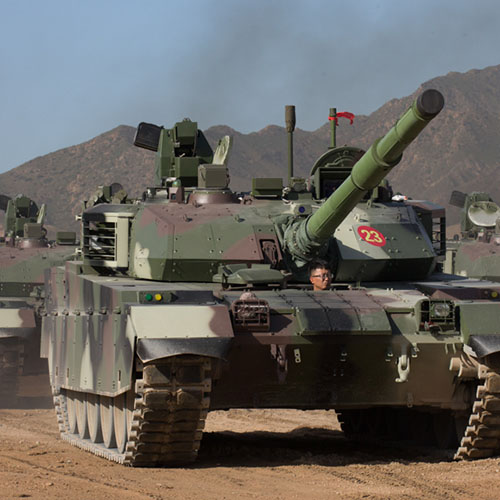 八發(fā)八中！兵器工業(yè)集團(tuán)多款“裝甲與反裝甲”武器首次公開實(shí)彈射擊