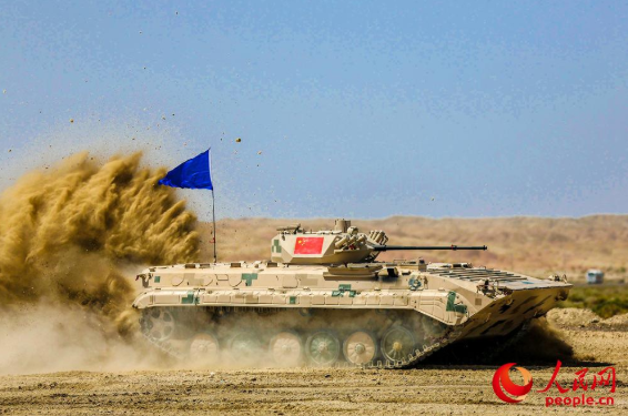 環(huán)球網(wǎng):又是第一！“蘇沃洛夫突擊”接力賽中國隊摘冠